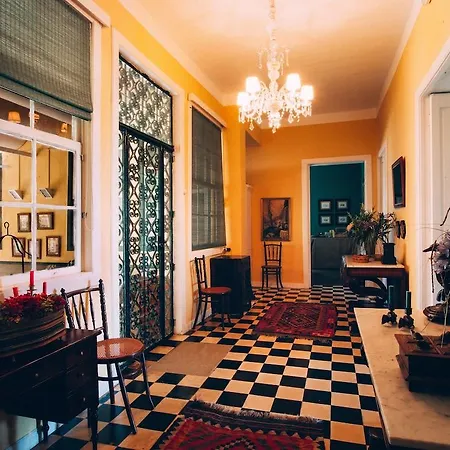 فندق Casamarilla
